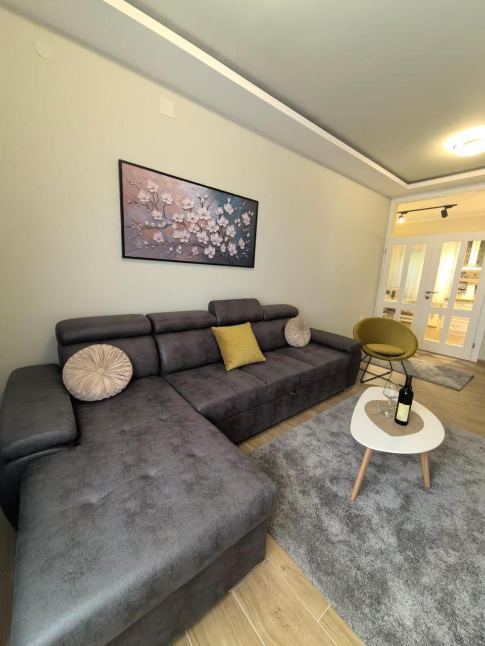 Sunny Hill - Parking - Fenced Garden - Luxury Loft Apartment Kotor Luaran gambar